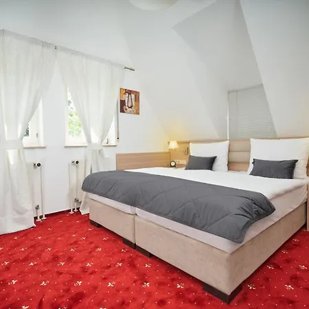 Szálloda Business Stuttgart
