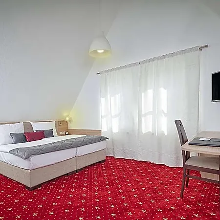 Hotel Business 3*