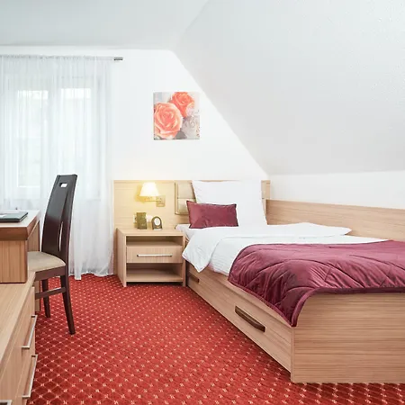 Business 3* Stuttgart